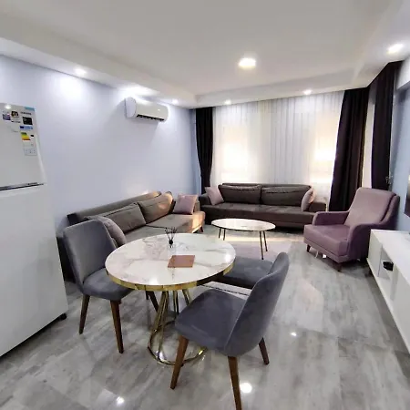 Manolyam 5 .1+1 Apartment